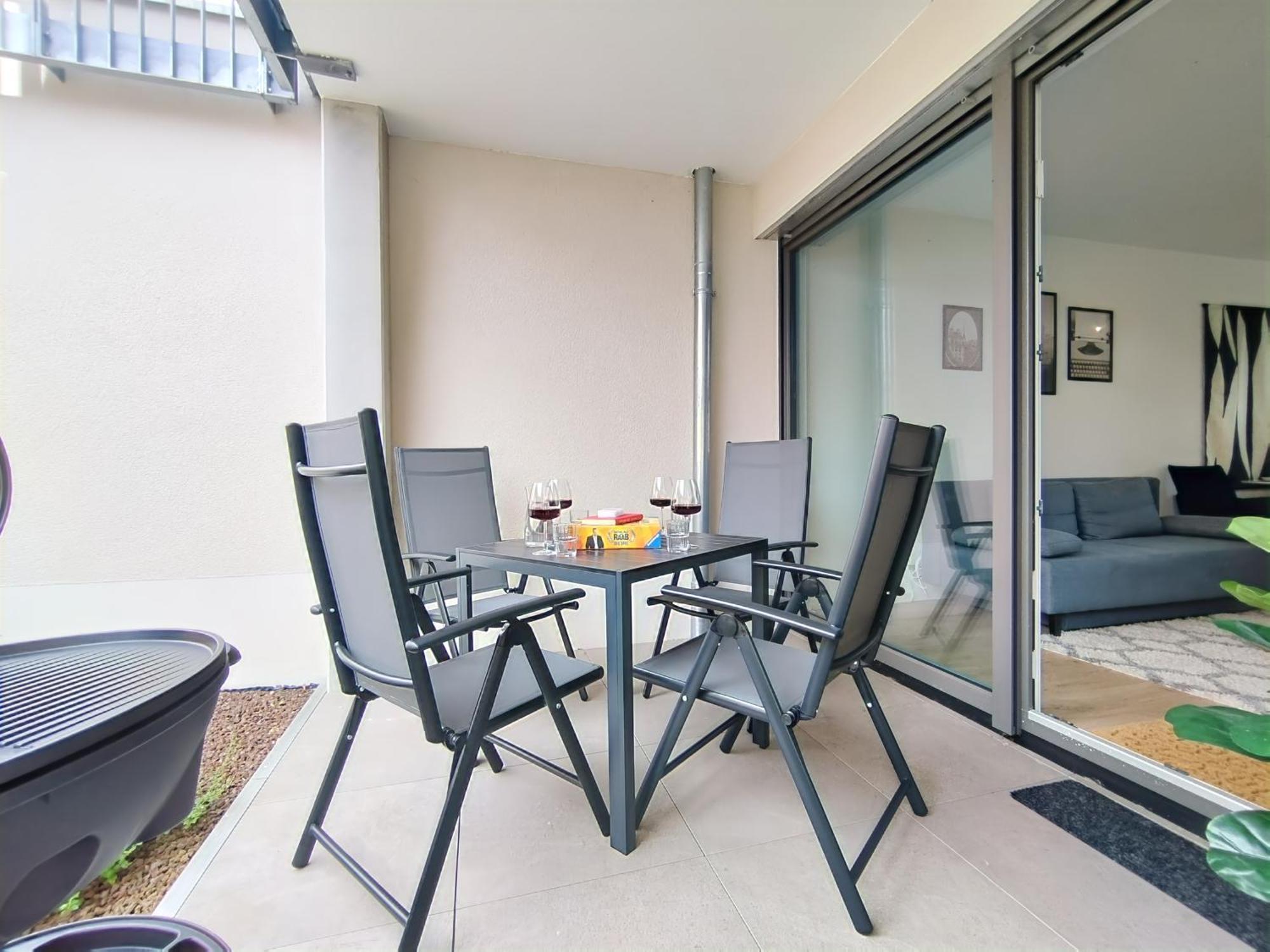 Cityvibe Apartment Fuer Bis Zu 4 Erlangen Kültér fotó